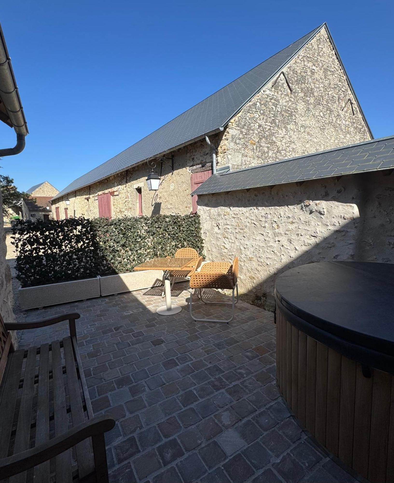 Le Cottage Maisonnette Dans Corps De Ferme Ollainville Exterior foto